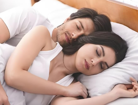 女人白天出轨情人，晚上再和老公同房有何感受