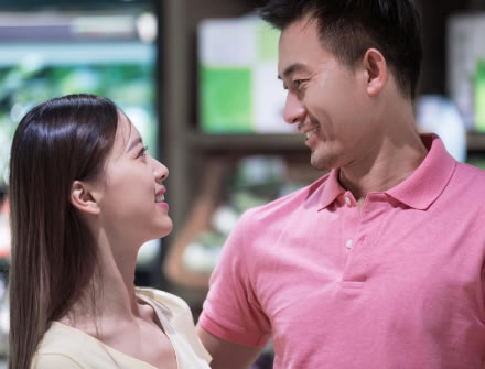 当妻子与男同事过于亲近，需掌握应对技巧
